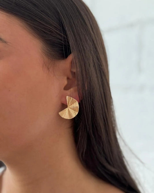 Brinco Sarah Dourado