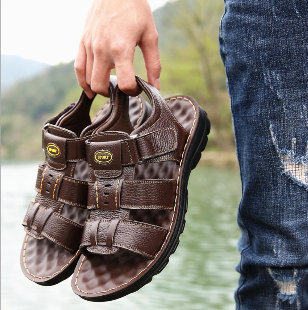 Sandália de Couro Roman