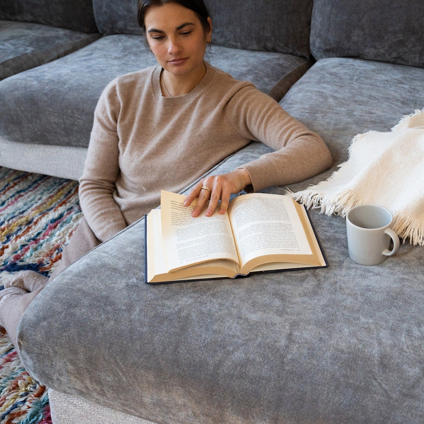 Capa de Sofá de Canto Plush - Cinza Chumbo