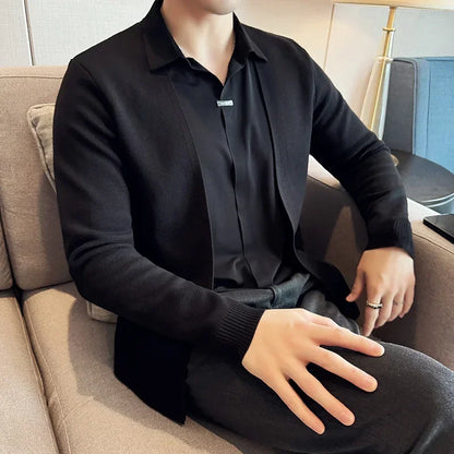 (KIT ÉLEGANCE SUPREME QUALITY A+)  CAMISA JOHN KARLO PREMIUM COM EFEITO CARDIGAN E DESIGN DE SOBREPOSIÇÃO + RELÓGIO DE LUXO Á PROVA D'ÁGUA MARCA CURREN ORIGINAL