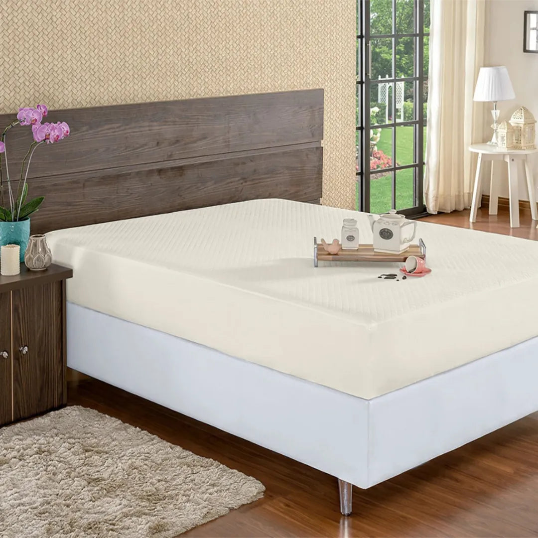 Capa de Colchão Impermeável Matelada - Bege